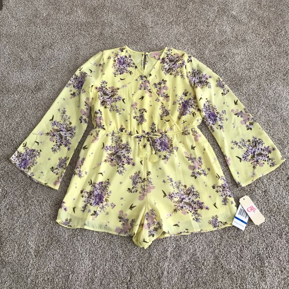 NWT Girls Romper - Picture 2 of 6